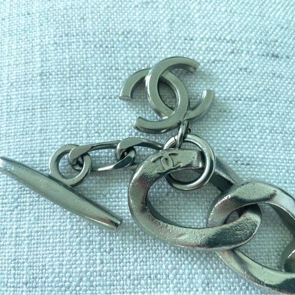 Authentic CHANEL Chain Link CC Bracelet Two-Tone Silver color Brushed - Picture 7 of 10
